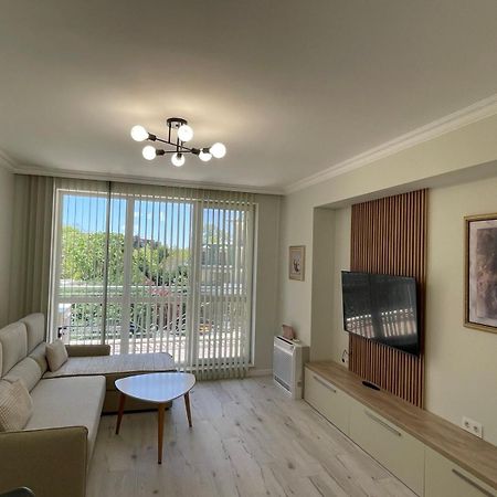 Apartcomplex Splendid Saints Constantine and Helena Екстер'єр фото