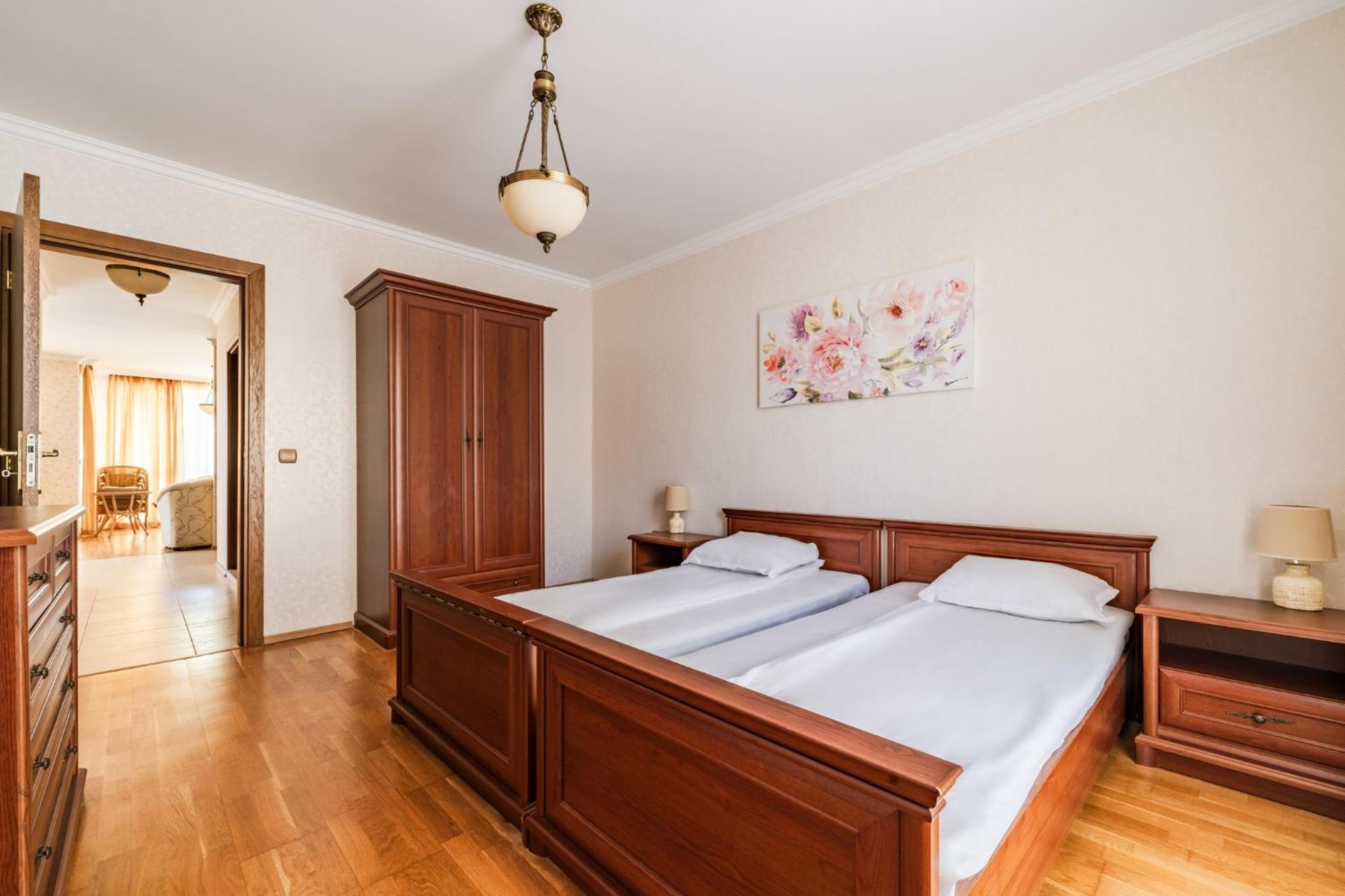 Apartcomplex Splendid Saints Constantine and Helena Екстер'єр фото