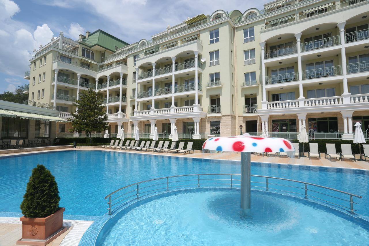 Apartcomplex Splendid Saints Constantine and Helena Екстер'єр фото