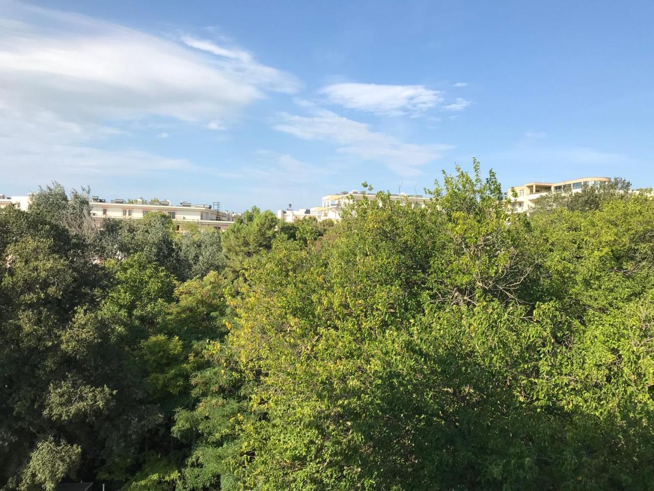 Apartcomplex Splendid Saints Constantine and Helena Екстер'єр фото