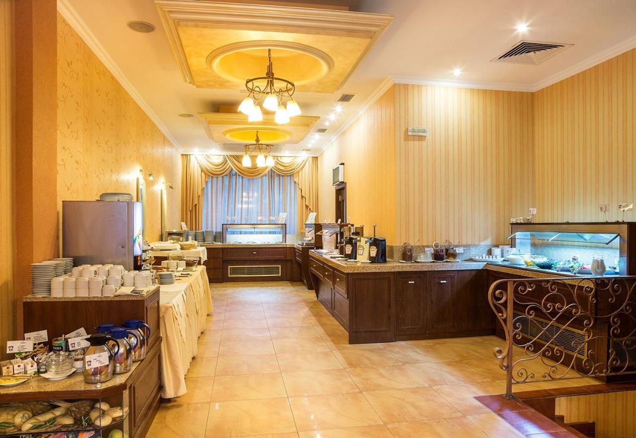 Apartcomplex Splendid Saints Constantine and Helena Екстер'єр фото